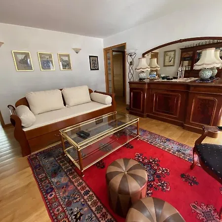 L'outa Panoramique Apartment *