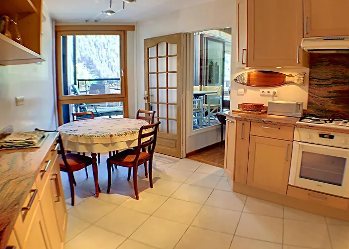 L'outa Panoramique שאמוני